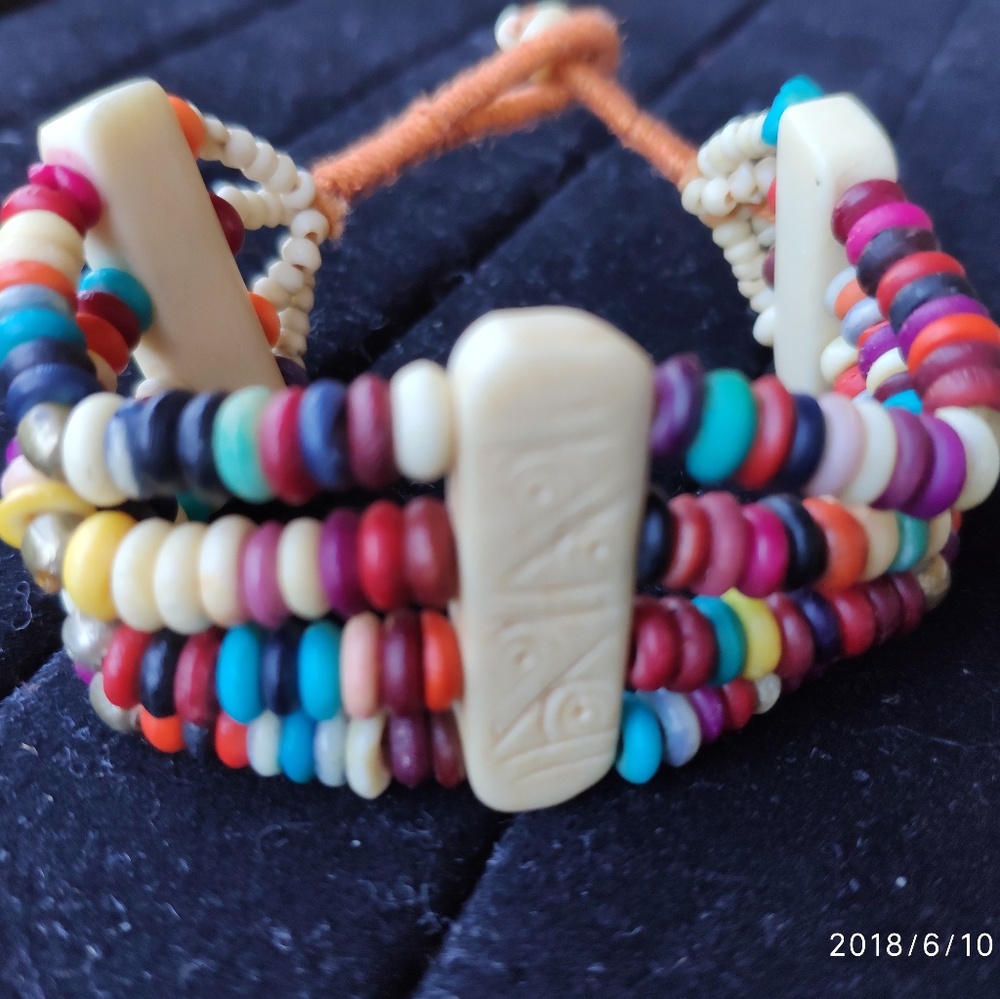 Tibet Style Beeds Bracelet